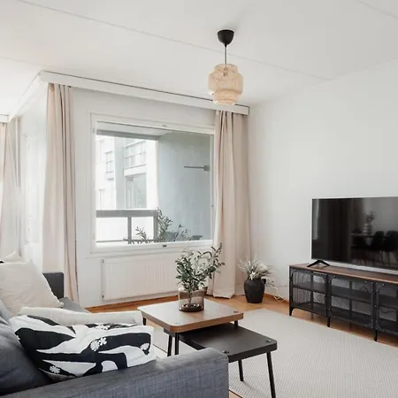 Spacious 2br Family With Sauna Near Metro * הלסינקי