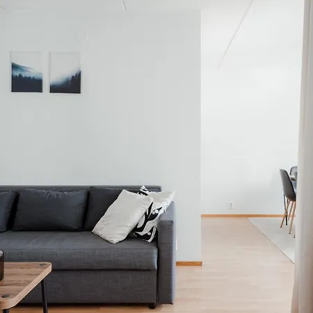 Spacious 2br Family With Sauna Near Metro דירה