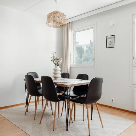 Spacious 2br Family With Sauna Near Metro הלסינקי