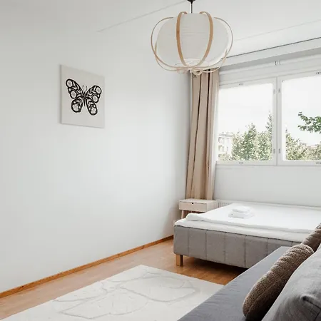 Spacious 2br Family With Sauna Near Metro דירה הלסינקי